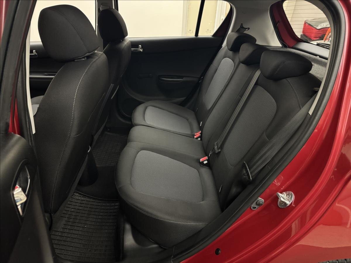 Hyundai i20 Hatchback 1,2 l 62 kw