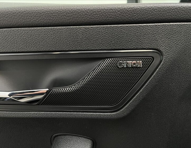 Škoda Karoq SUV / Terénní 1,5 l 110 kw