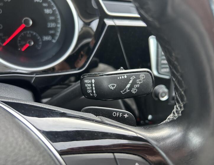 Volkswagen Touran 64