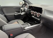 Mercedes-Benz EQA SUV / Terénní 0,0 140 kw