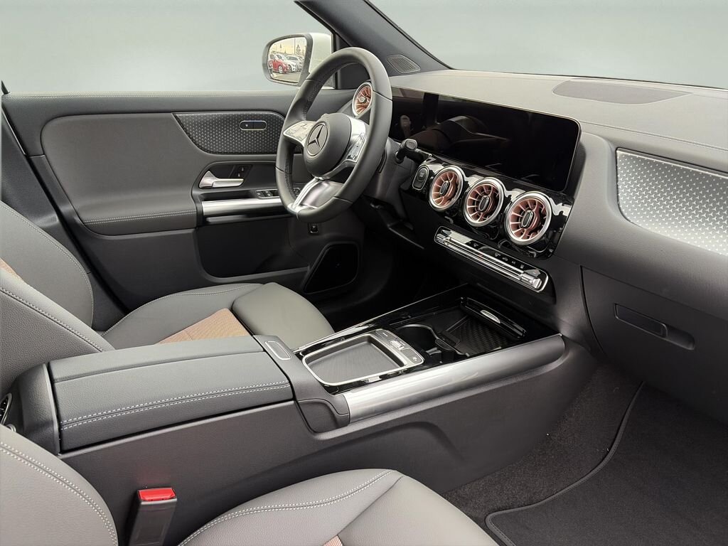 Mercedes-Benz EQA SUV / Terénní 0,0 140 kw