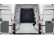 Volkswagen Crafter 6