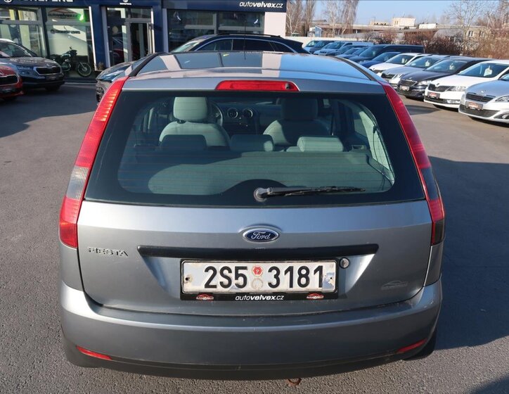 Ford Fiesta Hatchback 1,3 l 51 kw