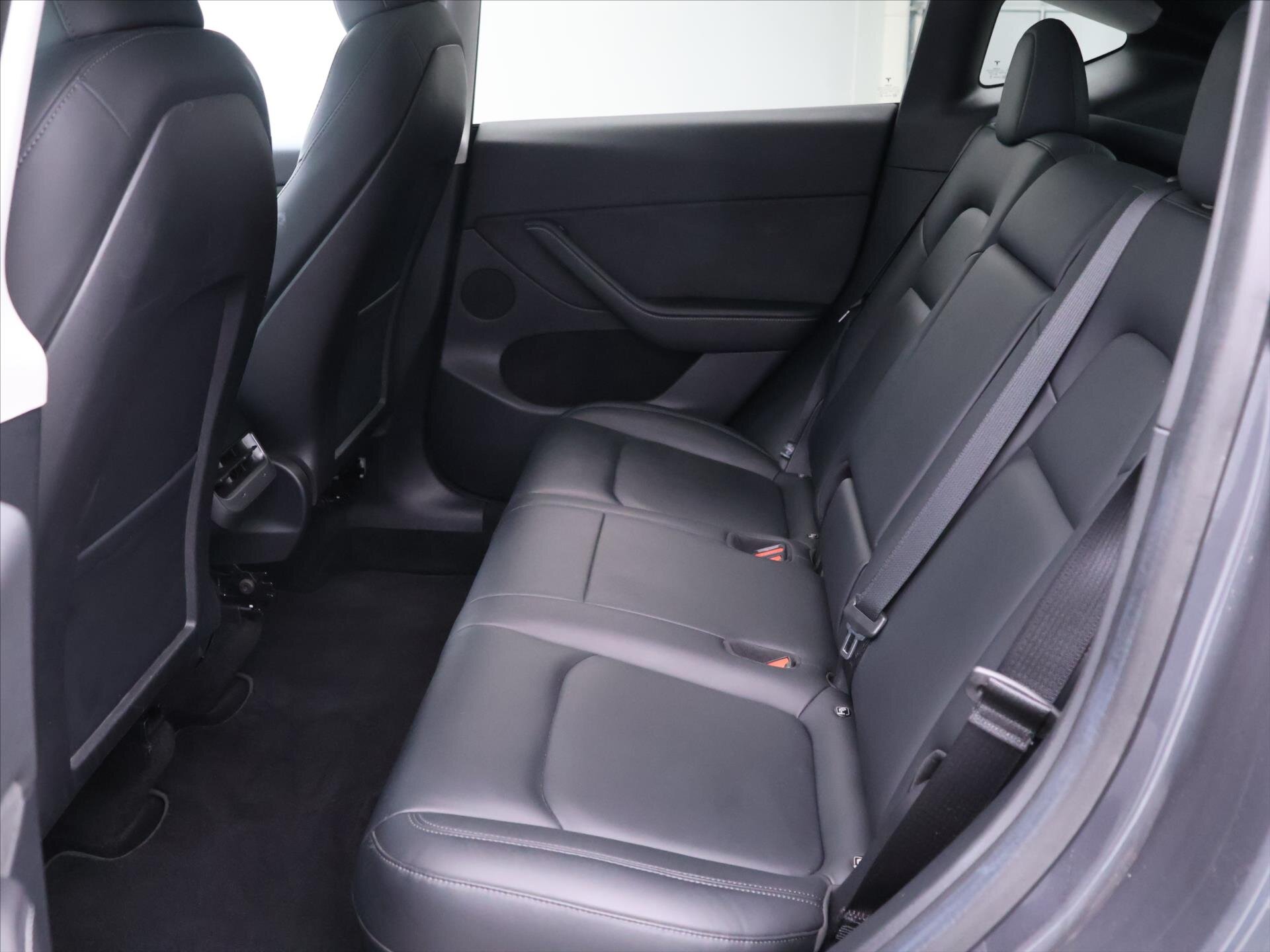 Tesla Model Y SUV 0,0 378 kw