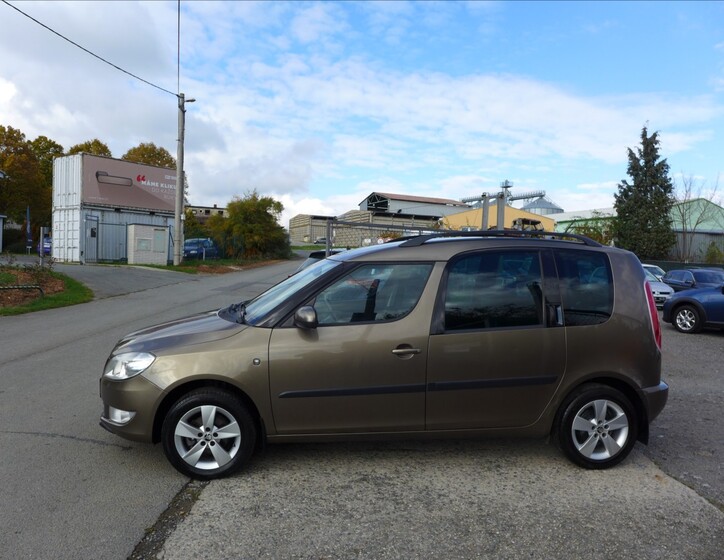 Škoda Roomster 9