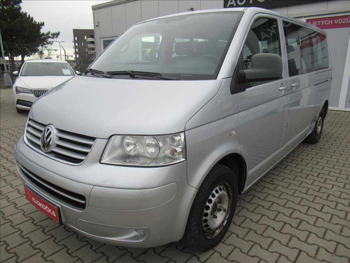 Volkswagen Caravelle MPV 2,5 l 96 kw