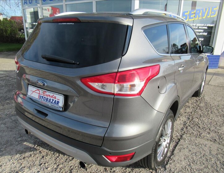 Ford Kuga SUV 2,0 l 103 kw