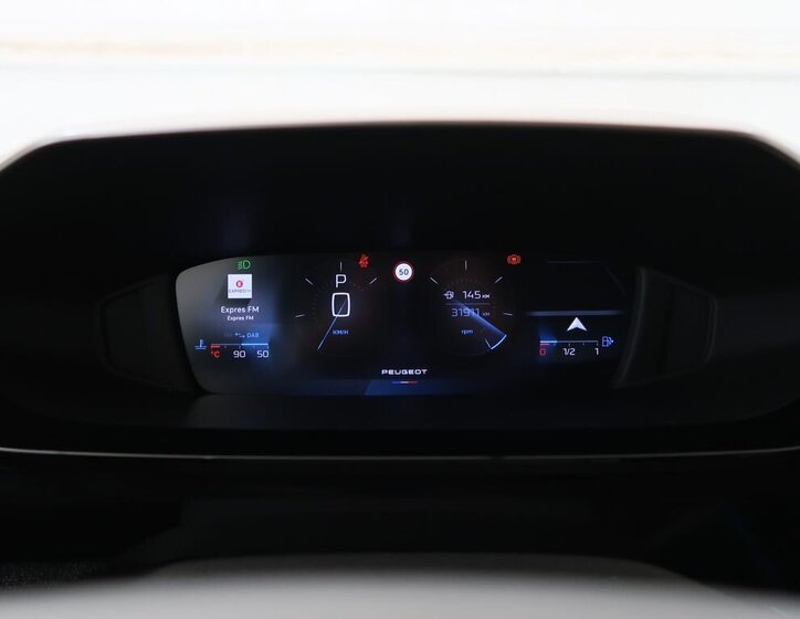 Peugeot 408 Liftback 1,2 l 96 kw