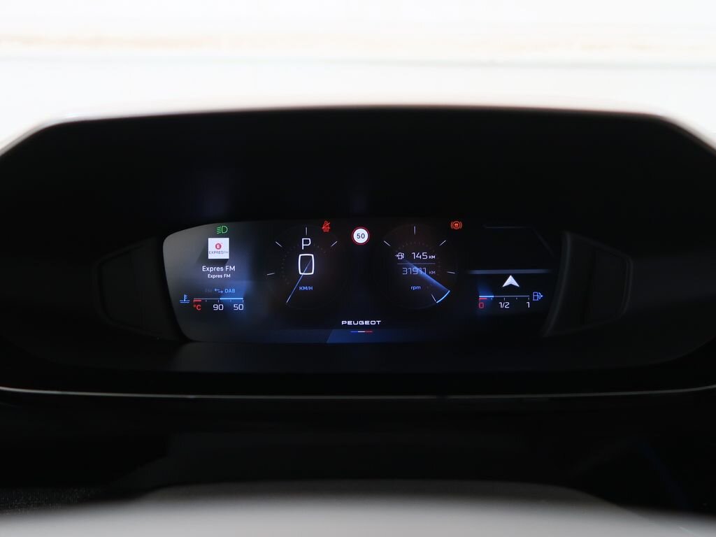 Peugeot 408 Liftback 1,2 l 96 kw