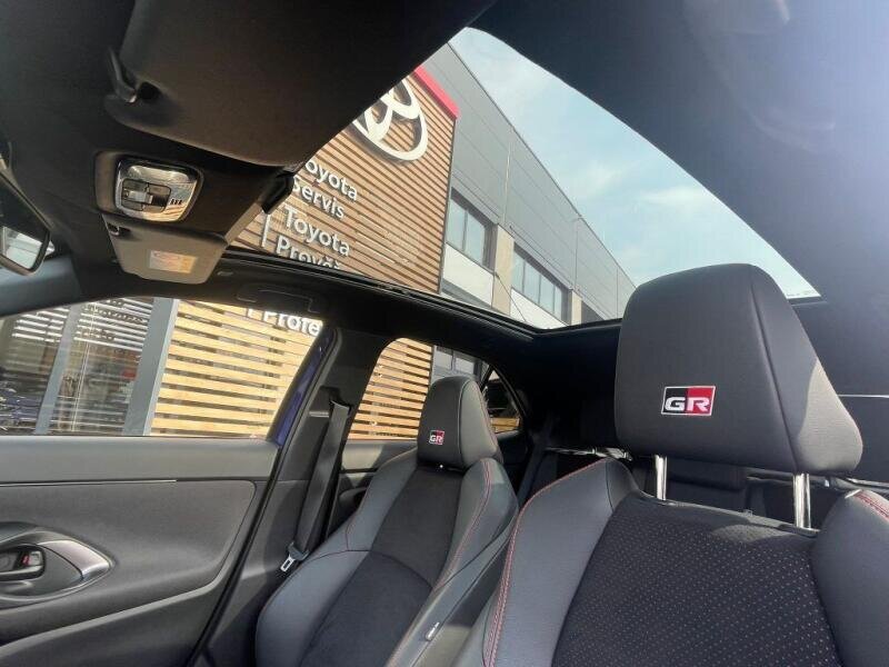 Toyota Yaris Cross SUV / Terénní 1,5 l 92 kw