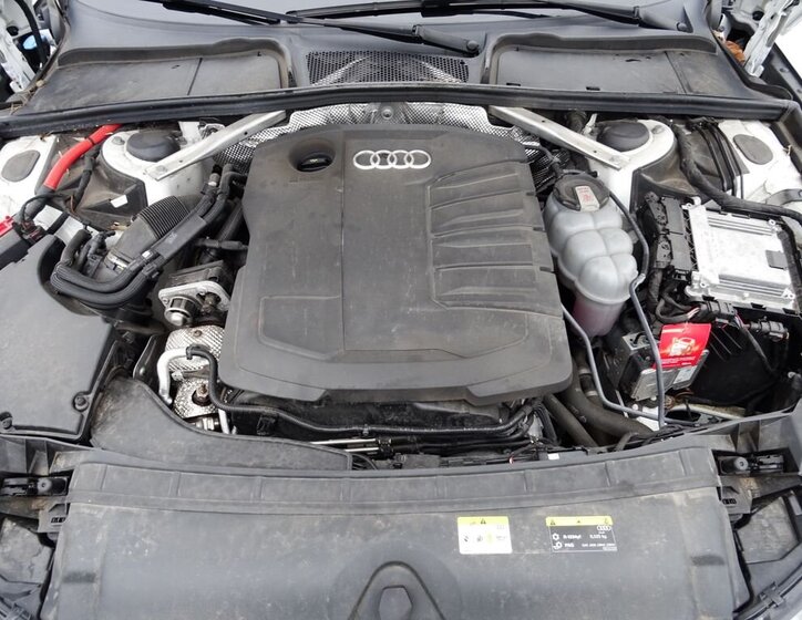 Audi A4 Kombi 2,0 l 120 kw