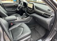 Toyota Highlander 18