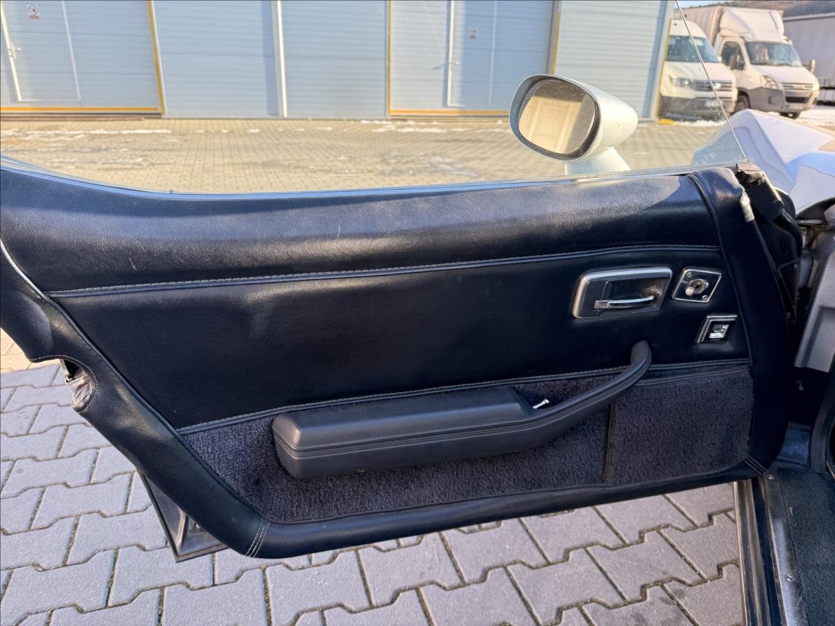 Chevrolet Corvette Kupé 5,7 l 169 kw