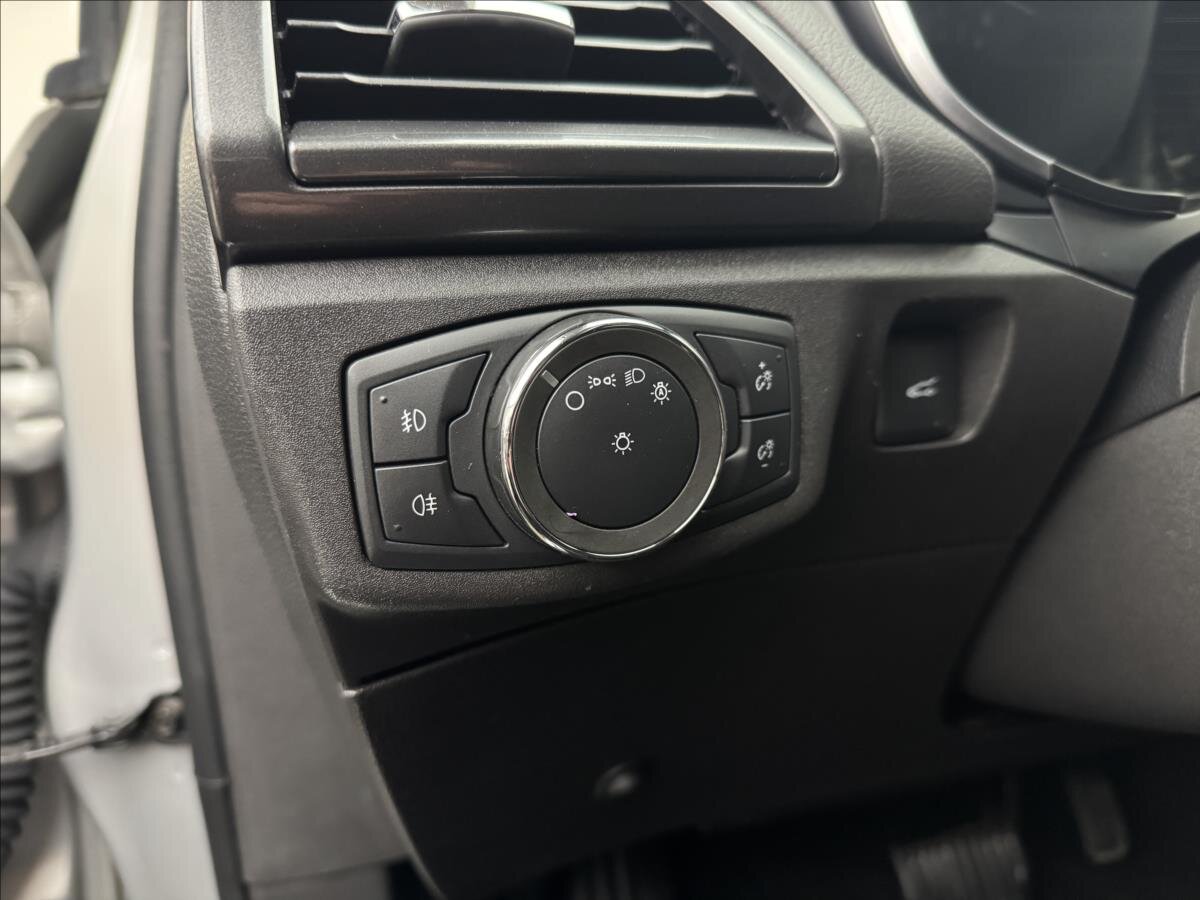 Ford Mondeo Kombi 2,0 l 110 kw