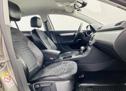 Volkswagen Passat Sedan / Limuzína 2,0 l 130 kw