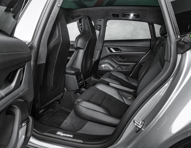 Porsche Taycan Kombi 0,0 500 kw