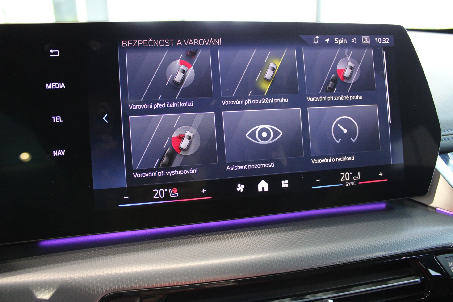 BMW X1 SUV 2,0 l 145 kw