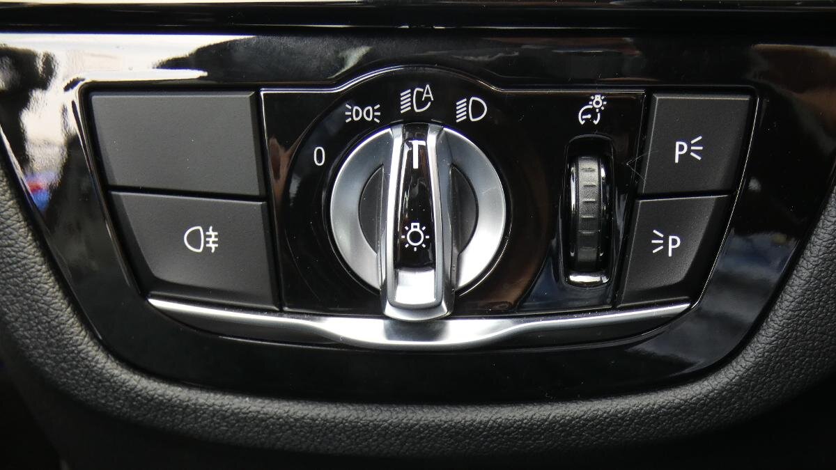 BMW Řada 6 Liftback 3,0 l 195 kw