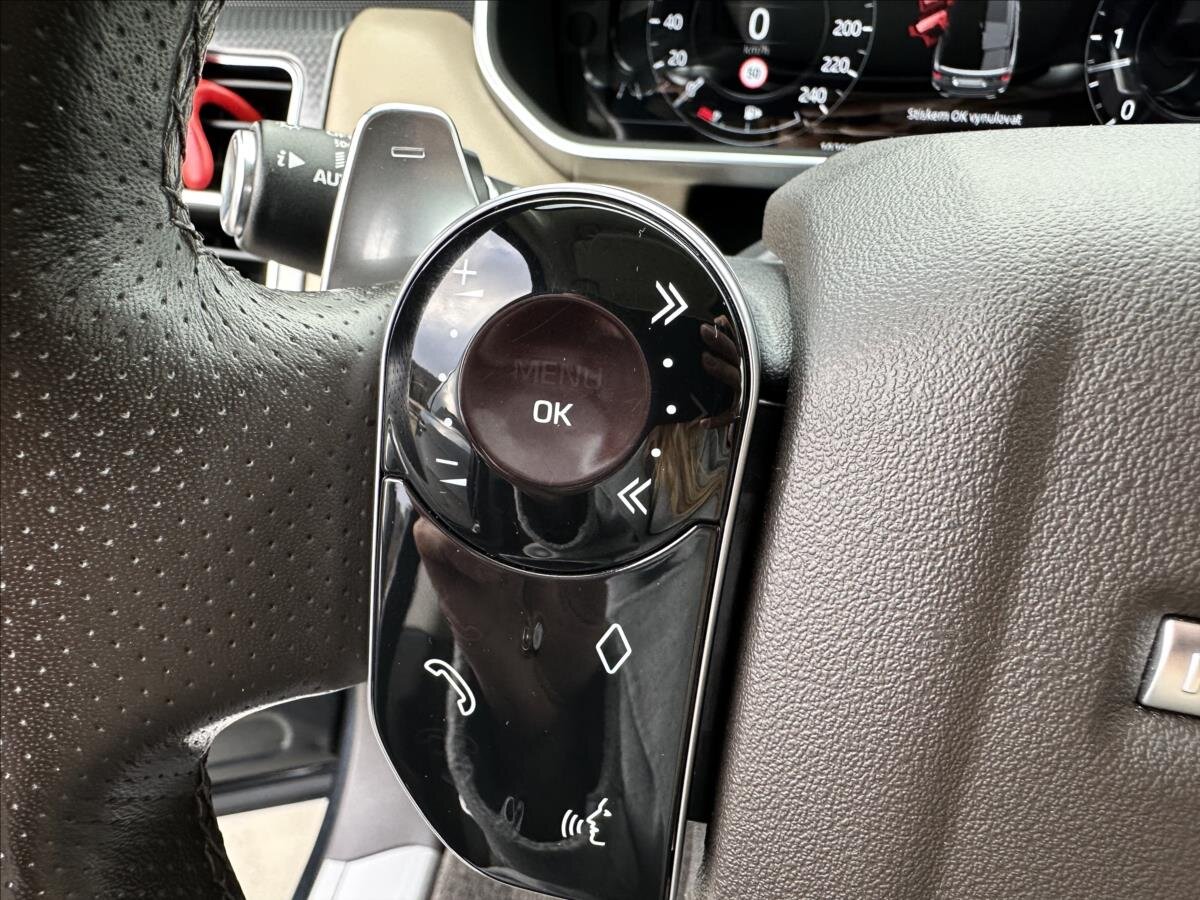 Land Rover Range Rover SUV 4,4 l 250 kw