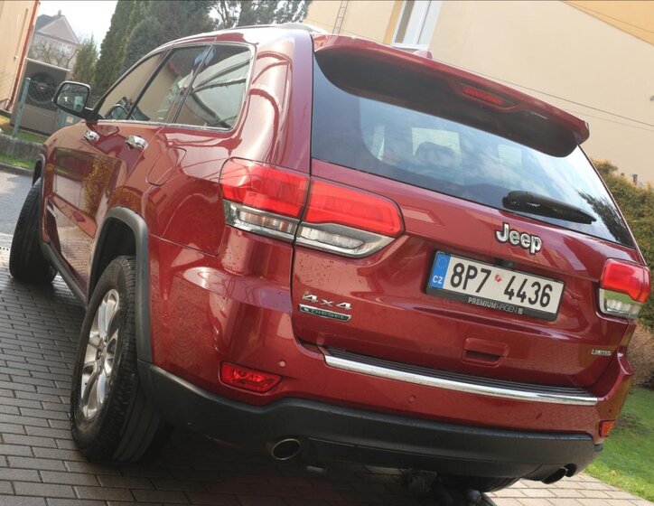 Jeep Grand Cherokee Kombi 3,0 l 184 kw