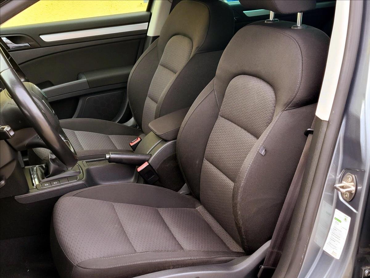 Škoda Superb Kombi 1,8 l 118 kw