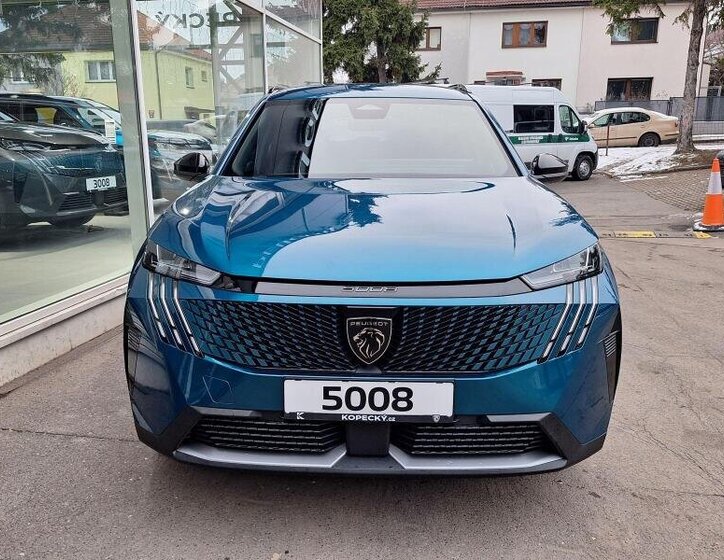 Peugeot 5008 SUV / Terénní 1,2 l 107 kw