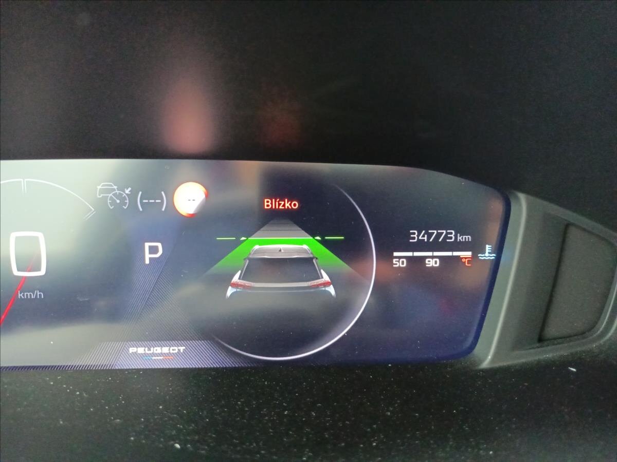 Peugeot 2008 SUV 1,2 l 96 kw