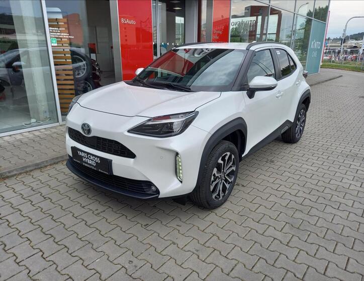 Toyota Yaris Cross 1