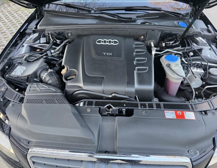 Audi A4 Kombi 2,0 l 88 kw