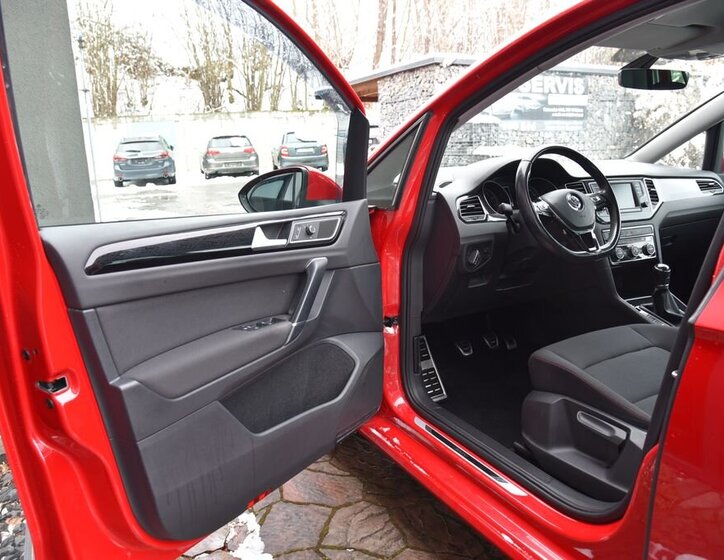 Volkswagen Golf Sportsvan MPV 1,2 l 81 kw