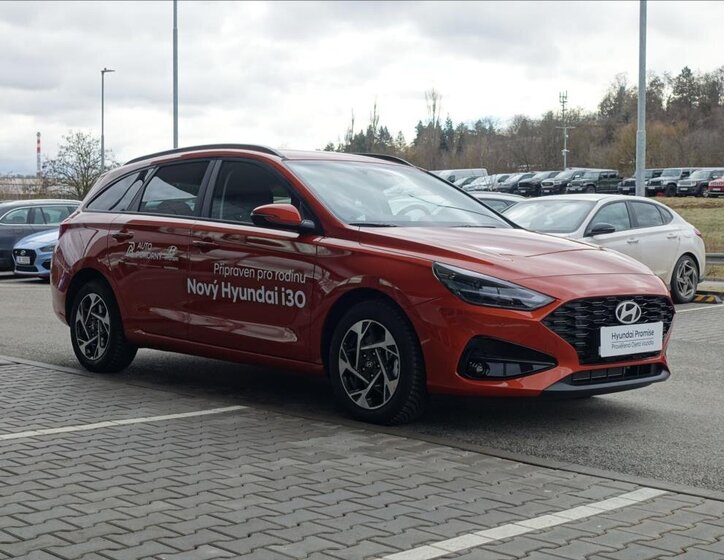 Hyundai i30 Kombi 998,0 84 kw