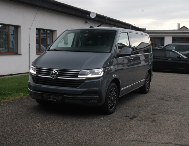 Volkswagen Multivan 21