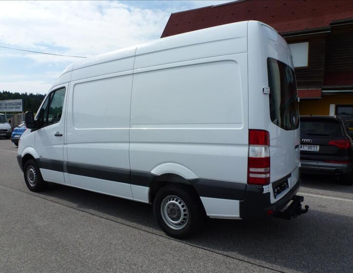 Mercedes-Benz Sprinter 12