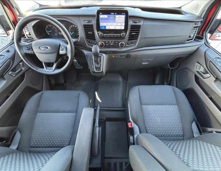 Ford Transit Custom 13