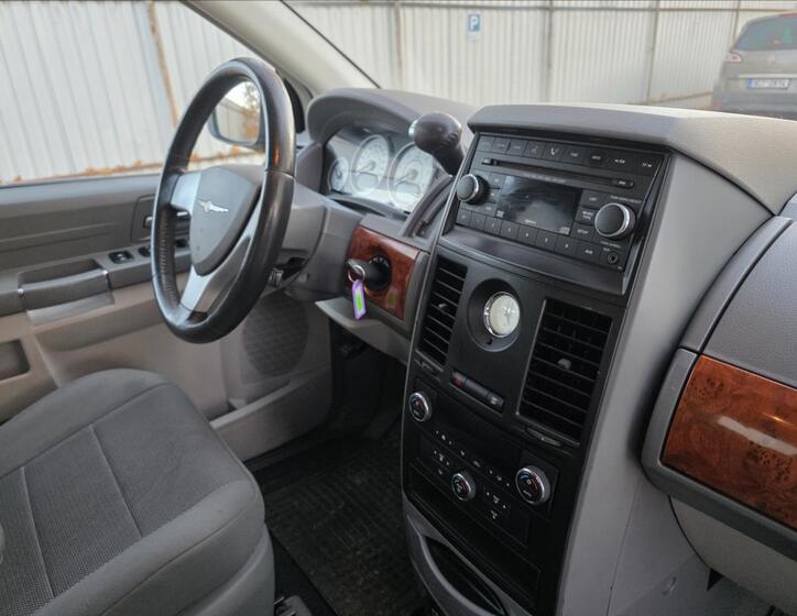 Chrysler Grand Voyager 28