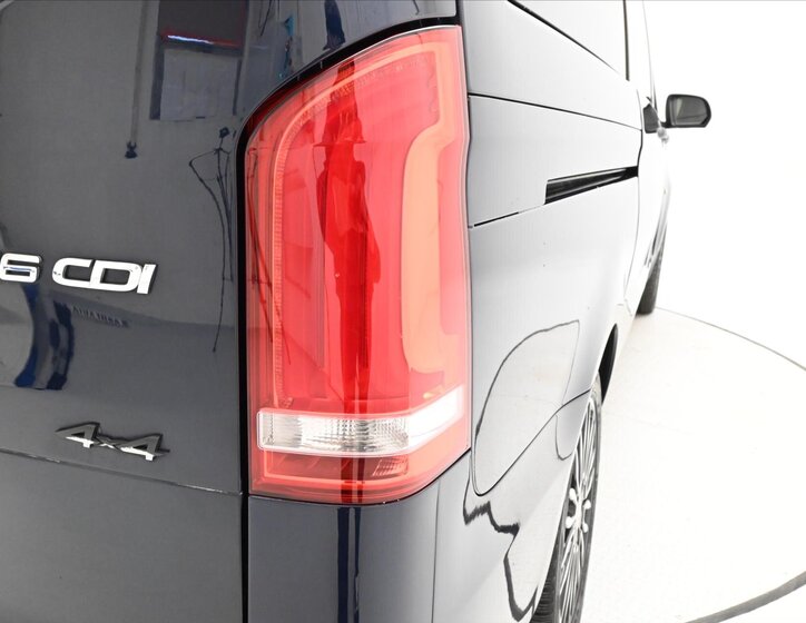 Mercedes-Benz Vito MPV 2,1 l 120 kw