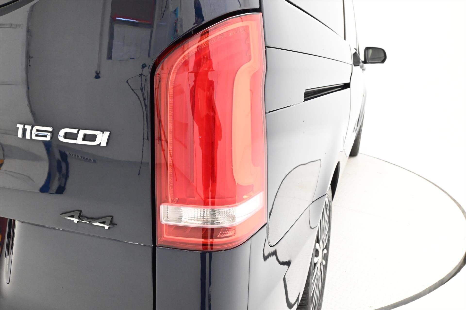 Mercedes-Benz Vito MPV 2,1 l 120 kw