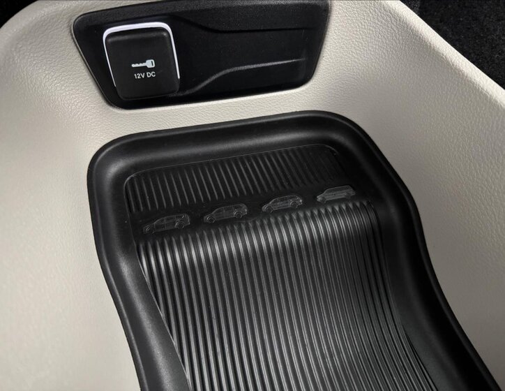 Chrysler Pacifica MPV 3,6 l 214 kw