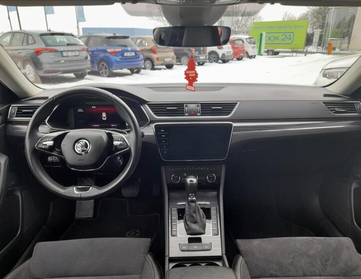 Škoda Superb Liftback 2,0 l 110 kw