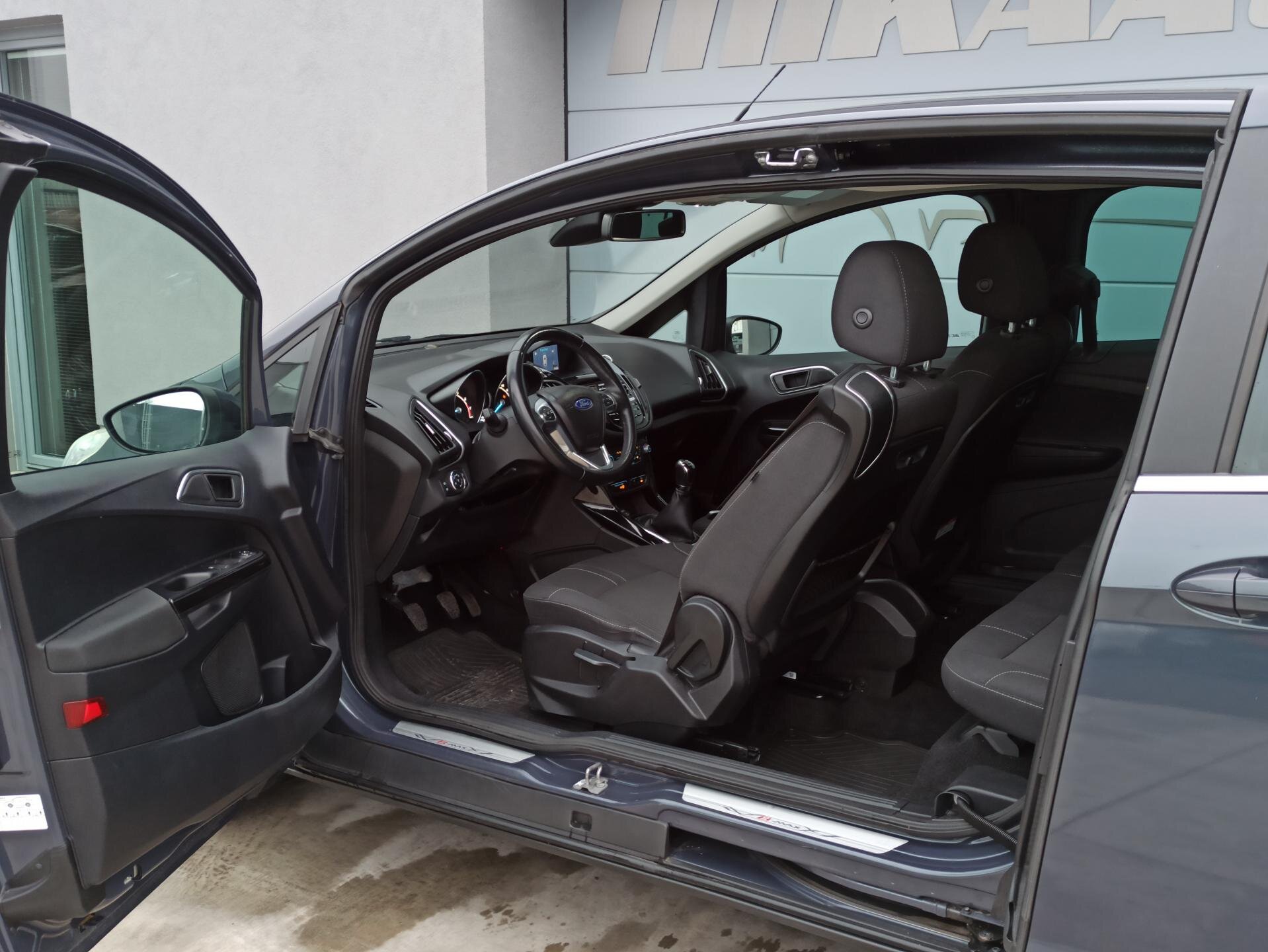 Ford B-MAX Hatchback 999,0 92 kw