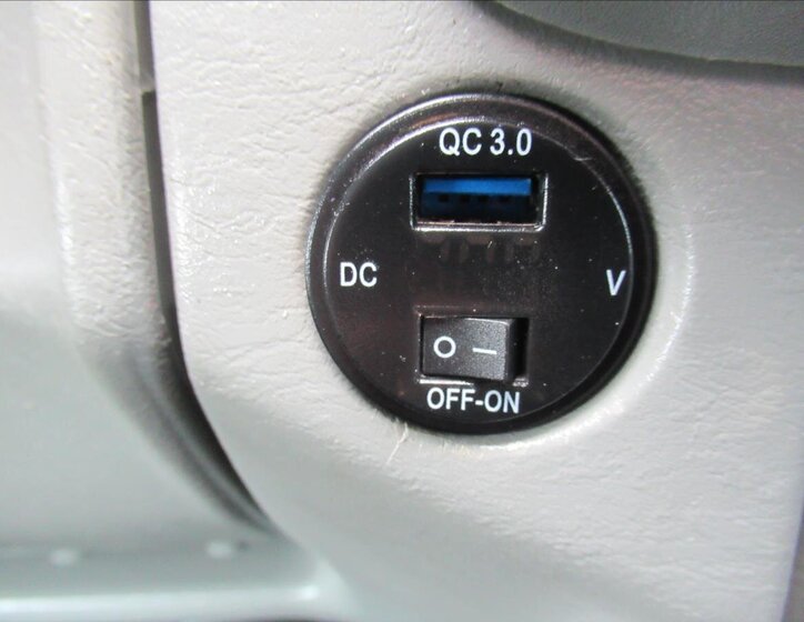 Opel Vivaro Ostatní 2,5 l 84 kw