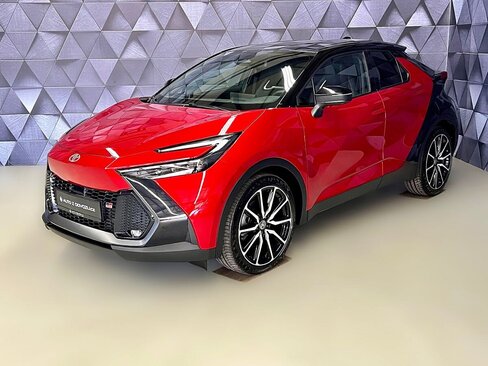 Toyota C-HR SUV / Terénní 2,0 l 145 kw