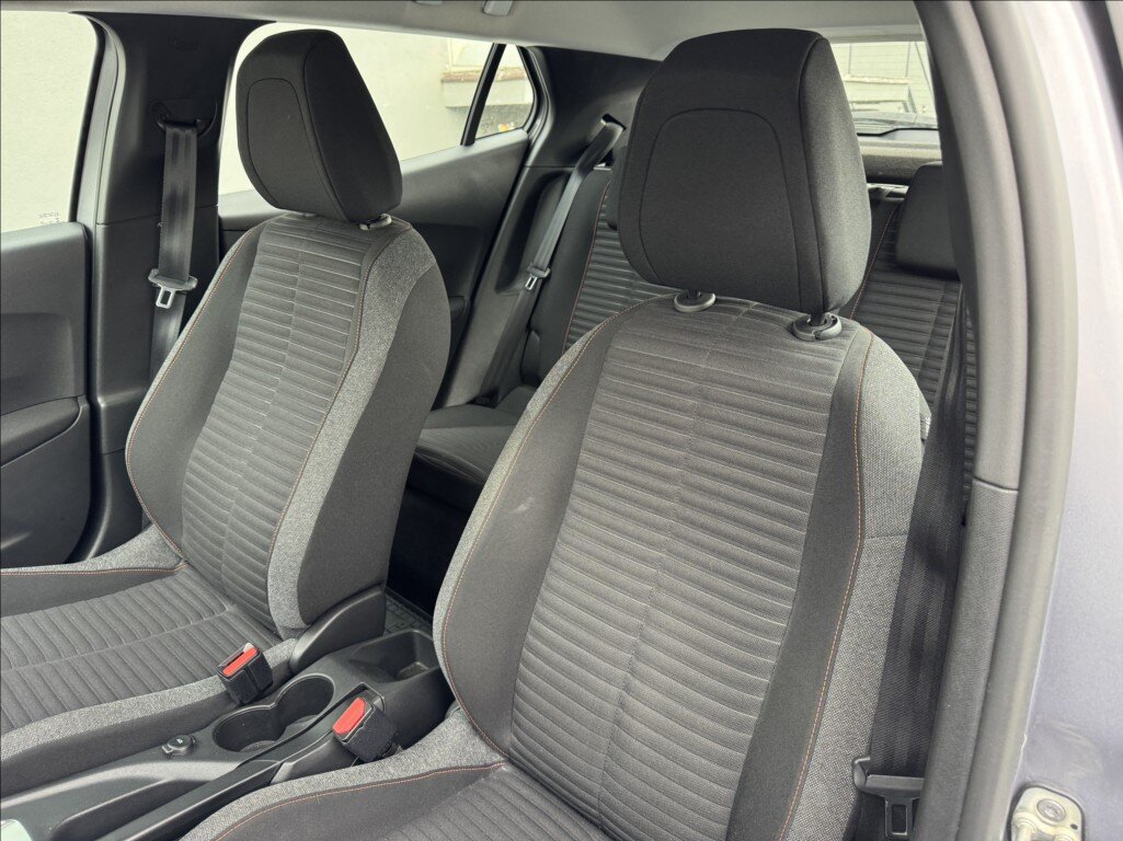 Peugeot 2008 SUV / Terénní 1,2 l 96 kw