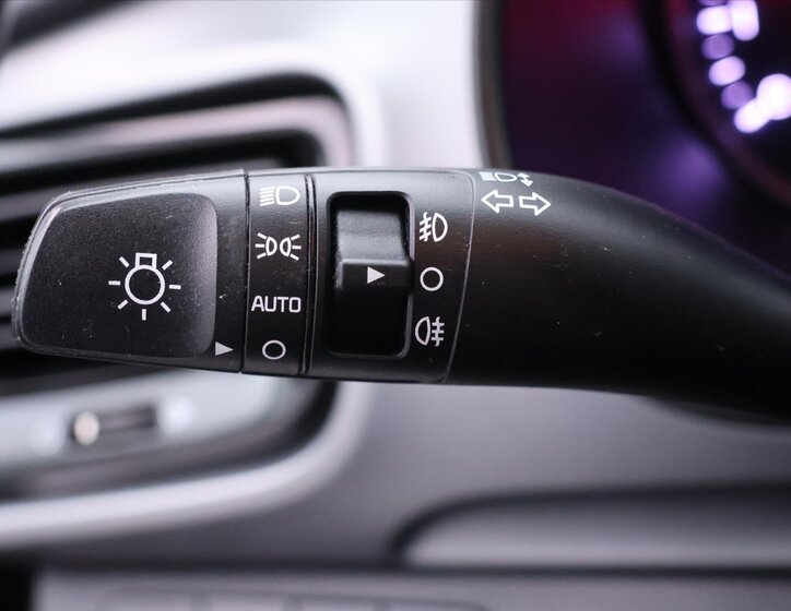 KIA Stonic SUV / Terénní 998,0 88 kw