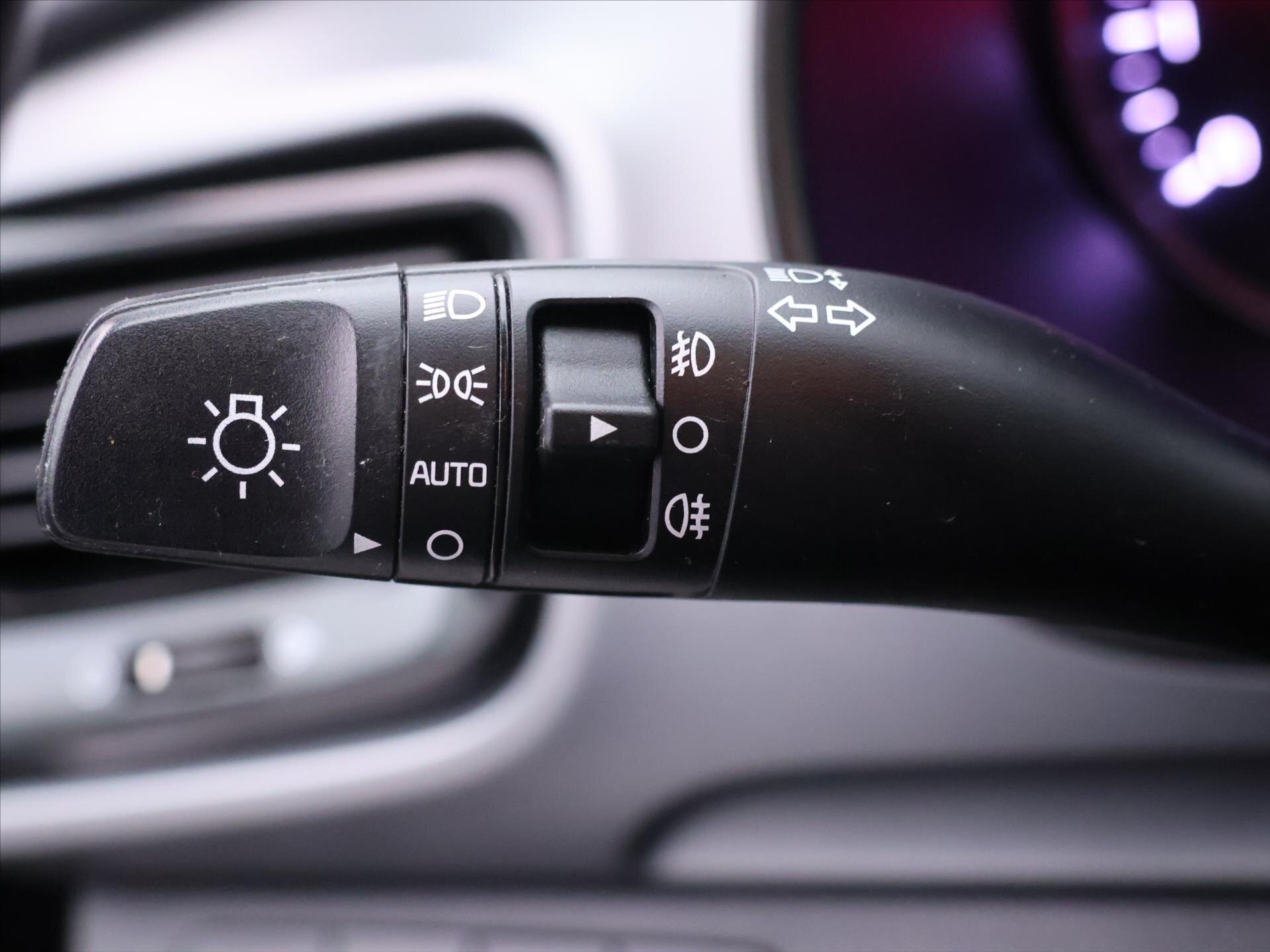 KIA Stonic SUV / Terénní 998,0 88 kw