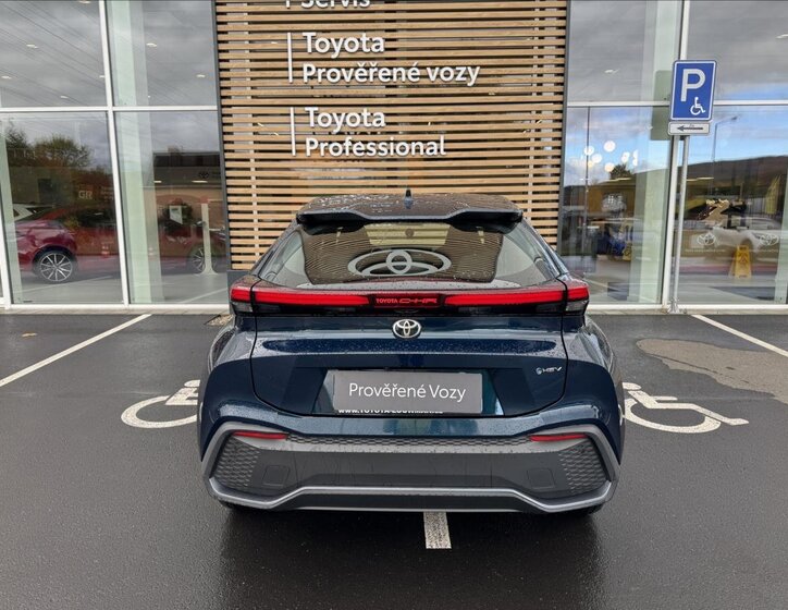 Toyota C-HR Hatchback 1,8 l 72 kw