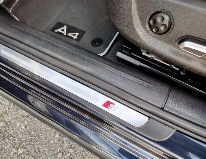 Audi A4 Kombi 2,0 l 140 kw