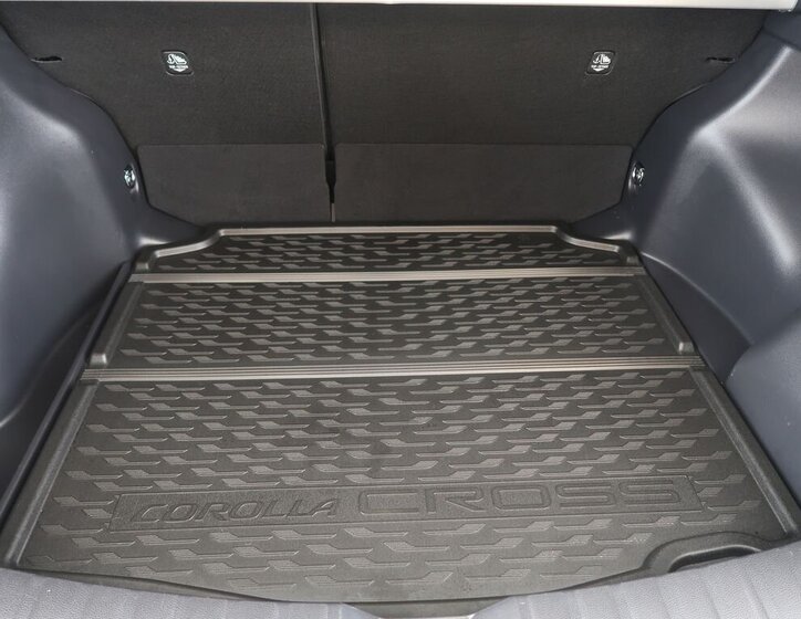 Toyota Corolla Cross Hatchback 2,0 l 112 kw