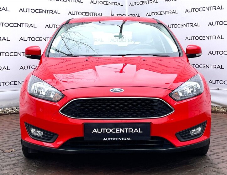 Ford Focus Kombi 999,0 92 kw