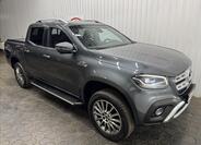 Mercedes-Benz Třídy X 12